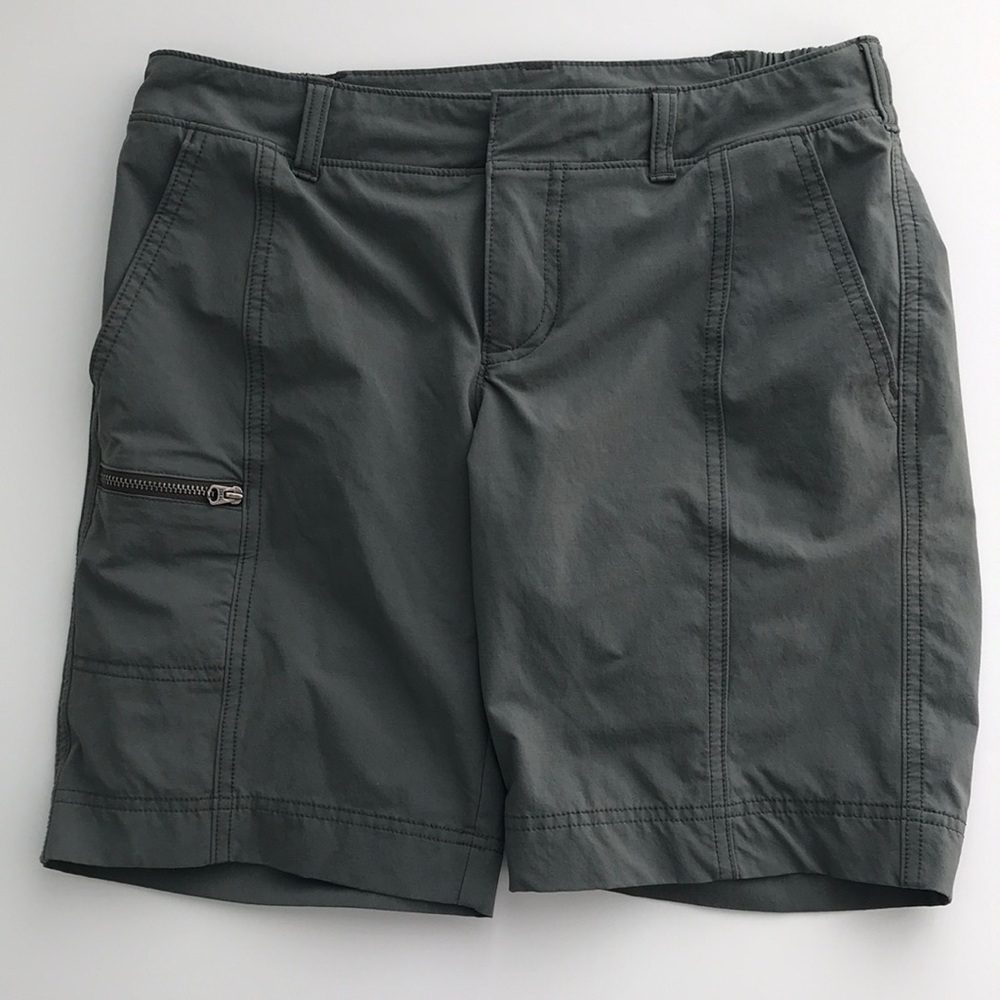Athleta Ollive Green Nylon Spandex Shorts Size 4